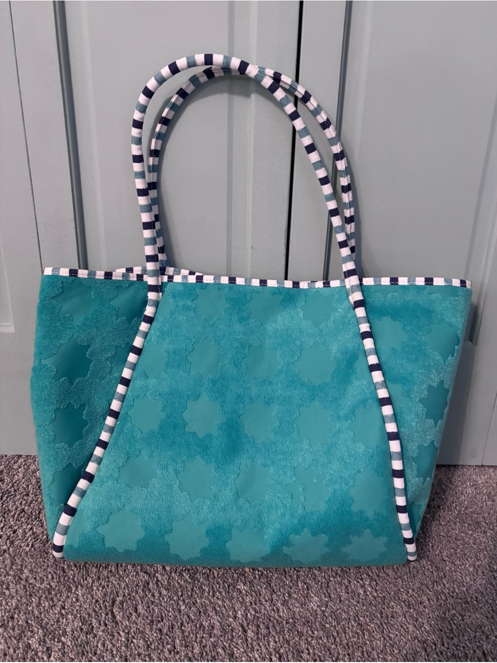 Roller Rabbit Beach Tote - Picture 6 of 8